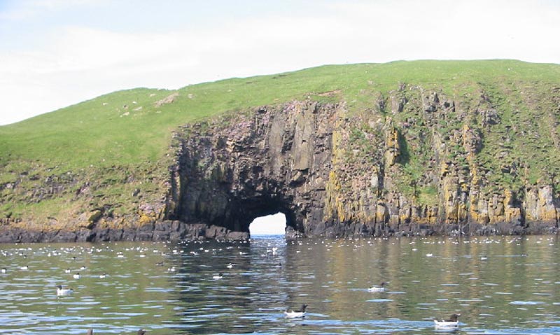 "Eye of the Butt" Cave, Shiant Isles