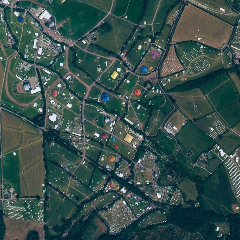 Navigating Glastonbury festival satellite image of the site