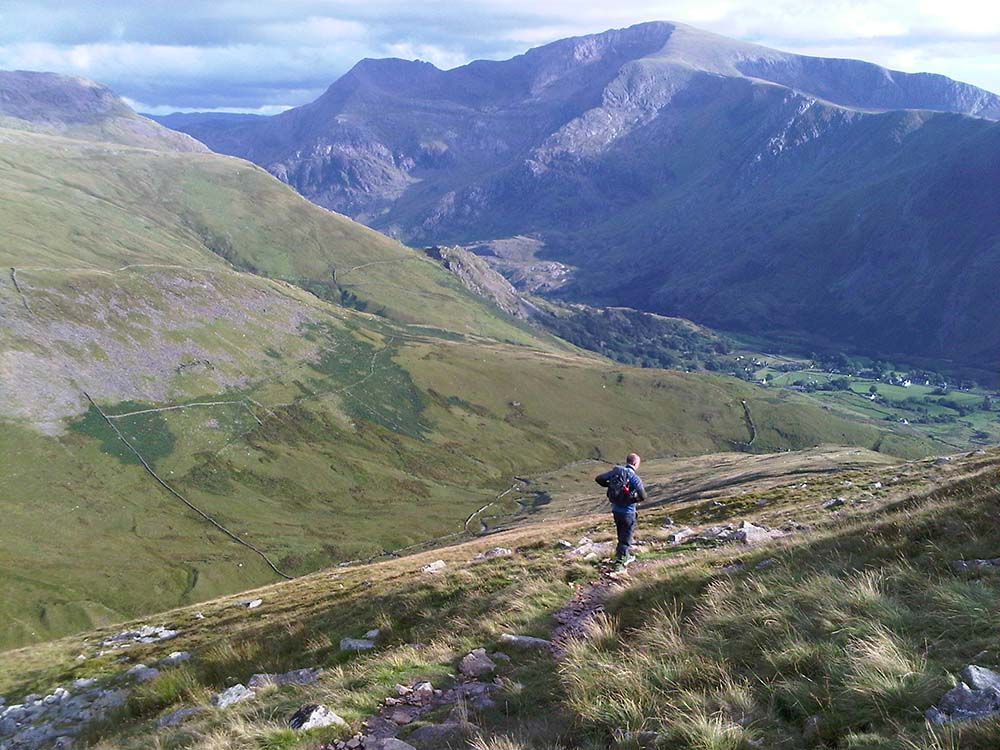 Yr Wyddfa Eryri Guide Book - VP OS FAVOURITE WALK - Route 10 Foel-goch and Elidir Fawr