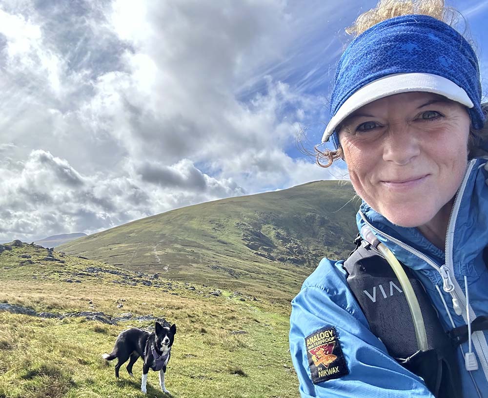 Yr Wyddfa Eryri Guide Book - VP OS Kate and Nonny Dog 2