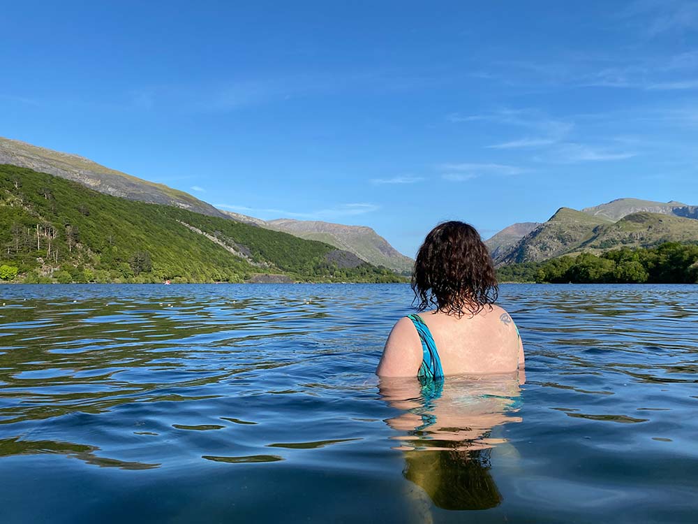 wild swimming in llyn padarn