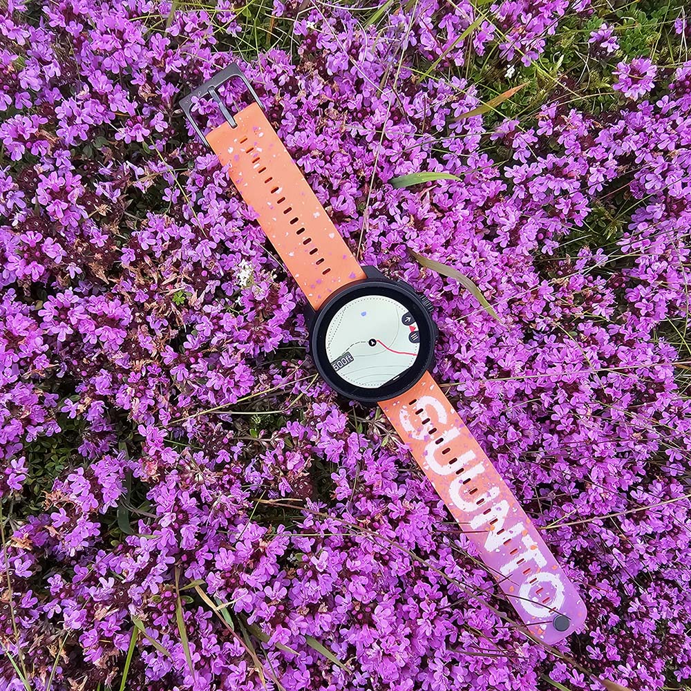 Suunto Race S Watch in flowers