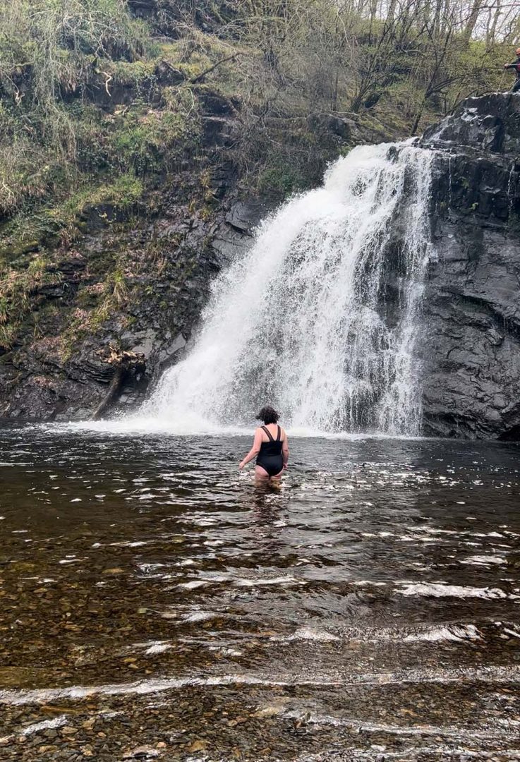 Elizabeth Asad Wild Swimming