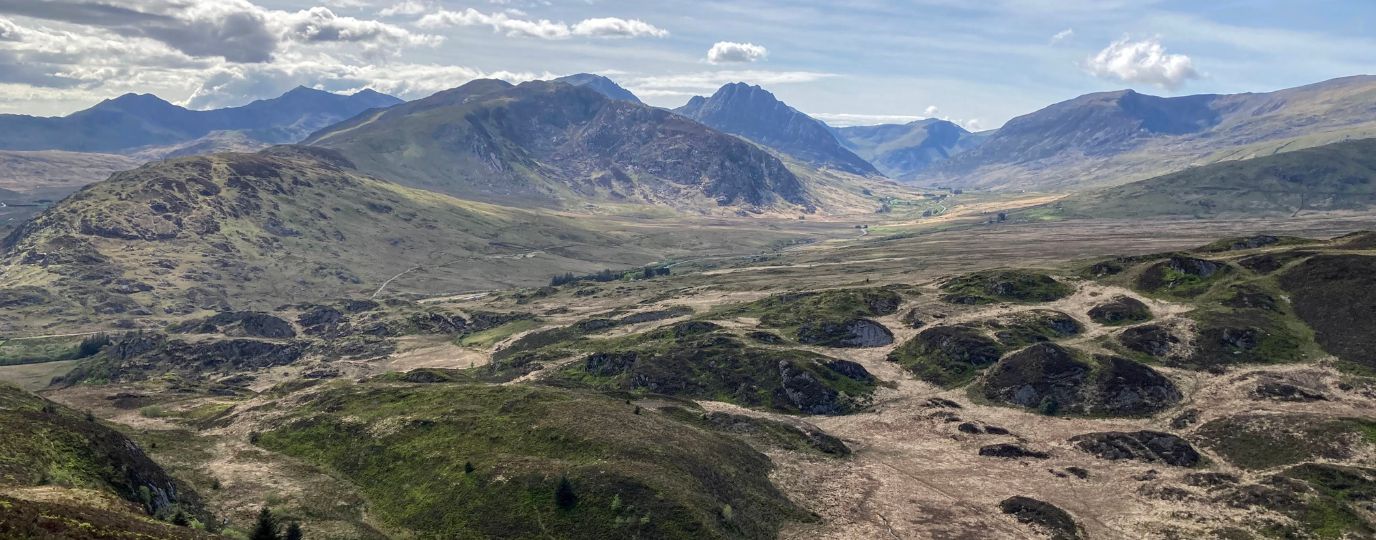 view of Ogwen valley beginner hikes in snowdonia eryri