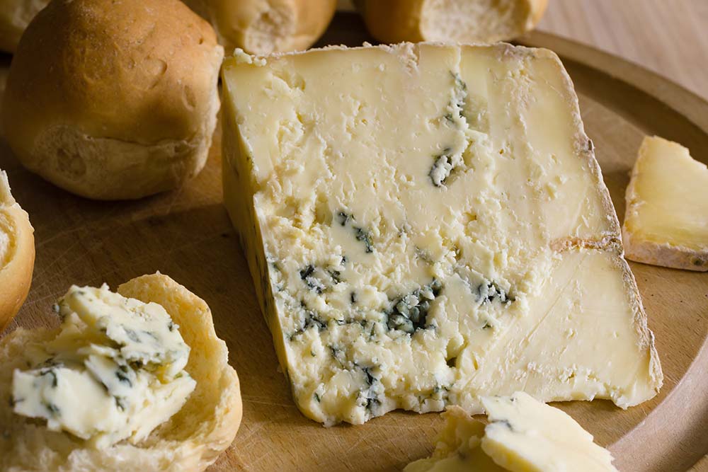 Blue Vinny a traditional cheese made in Sturminster Newton in Dorset, England, from unpasteurised skimmed milk. Served with Dorset Knobs a triple baked bread roll from the same county