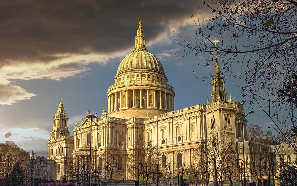 London England,  saint Paul's cathedral impressive dome 