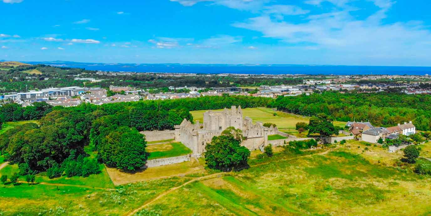 Cragmillar Castle and Park