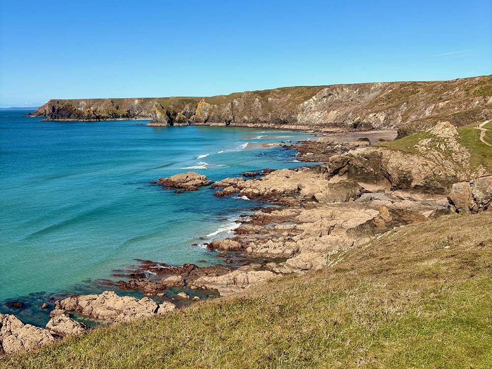Kyance Cove