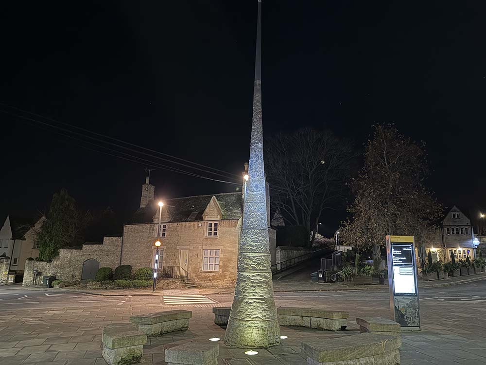 the new eleanor cross at stamford