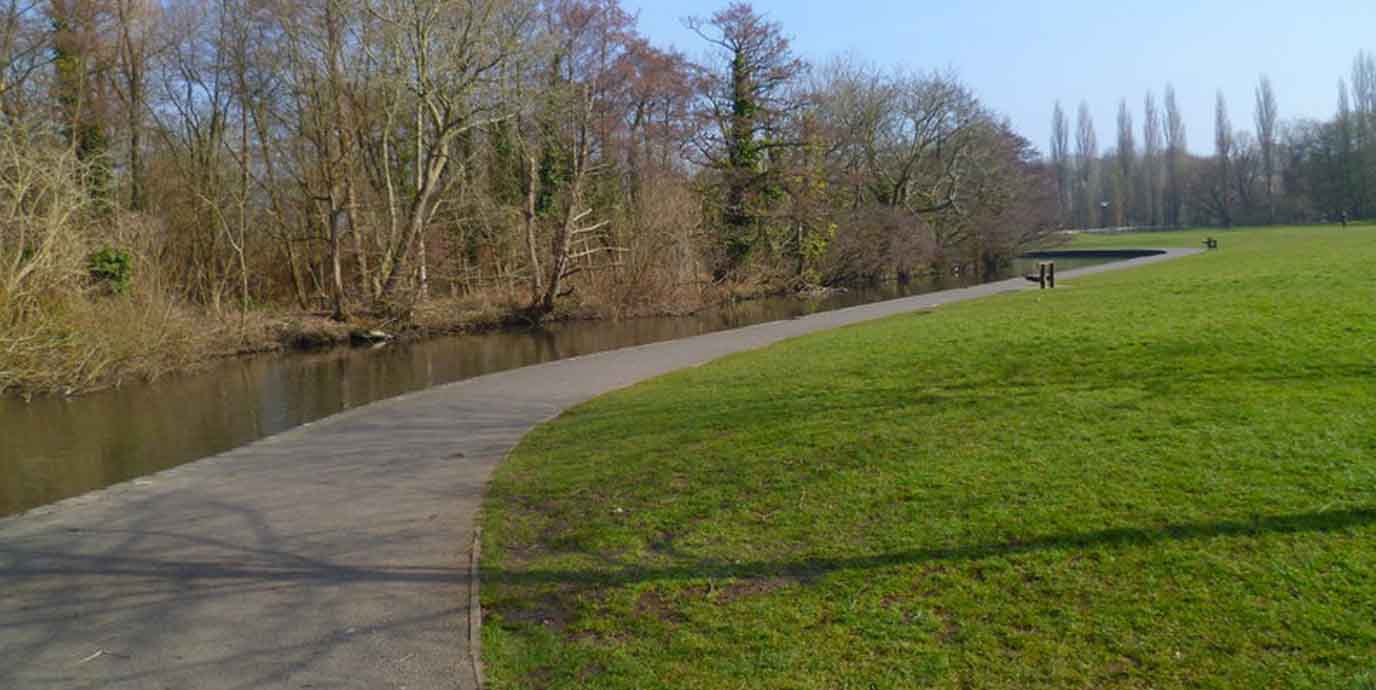 Riverside Park and the River Itchen Walk