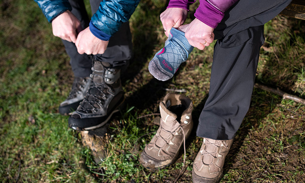 Hiking boots, Walking sticks, Socks  How to choose ?