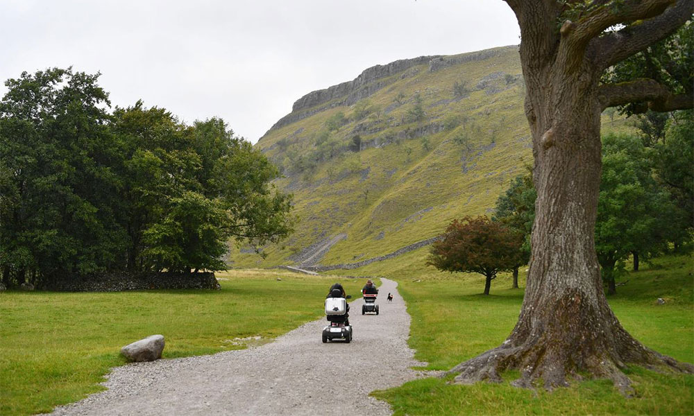accessible walking routes 