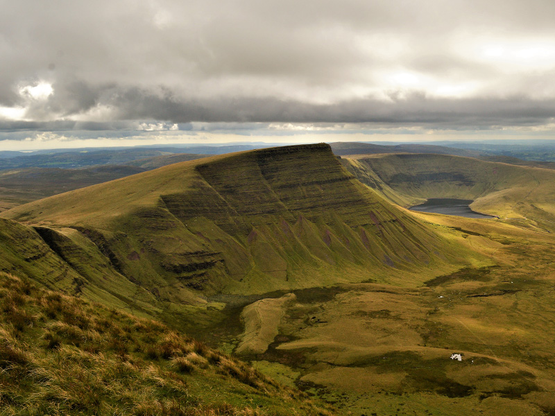 Valley ranges in Brecon Beacons