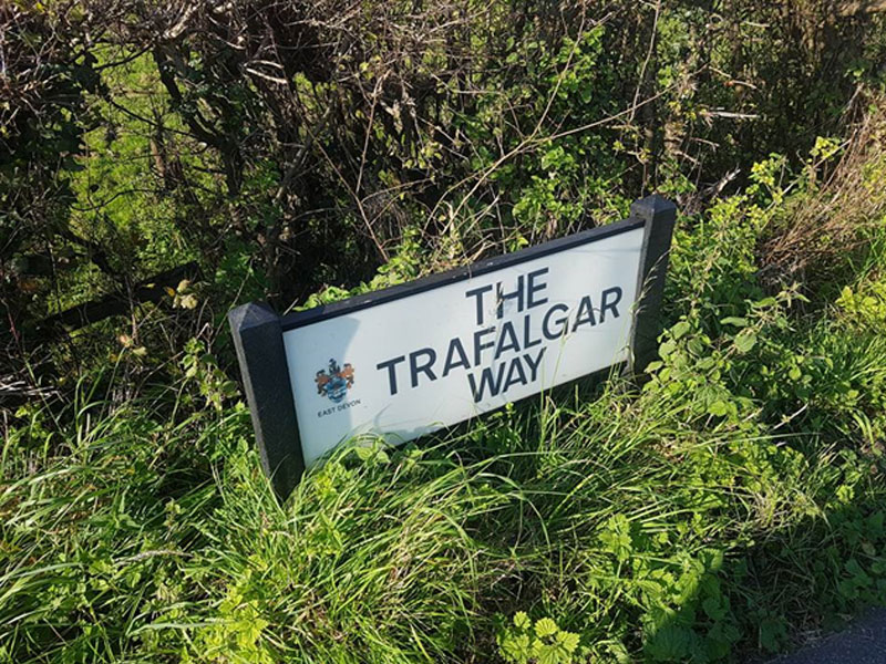 Trafalgar Way sign